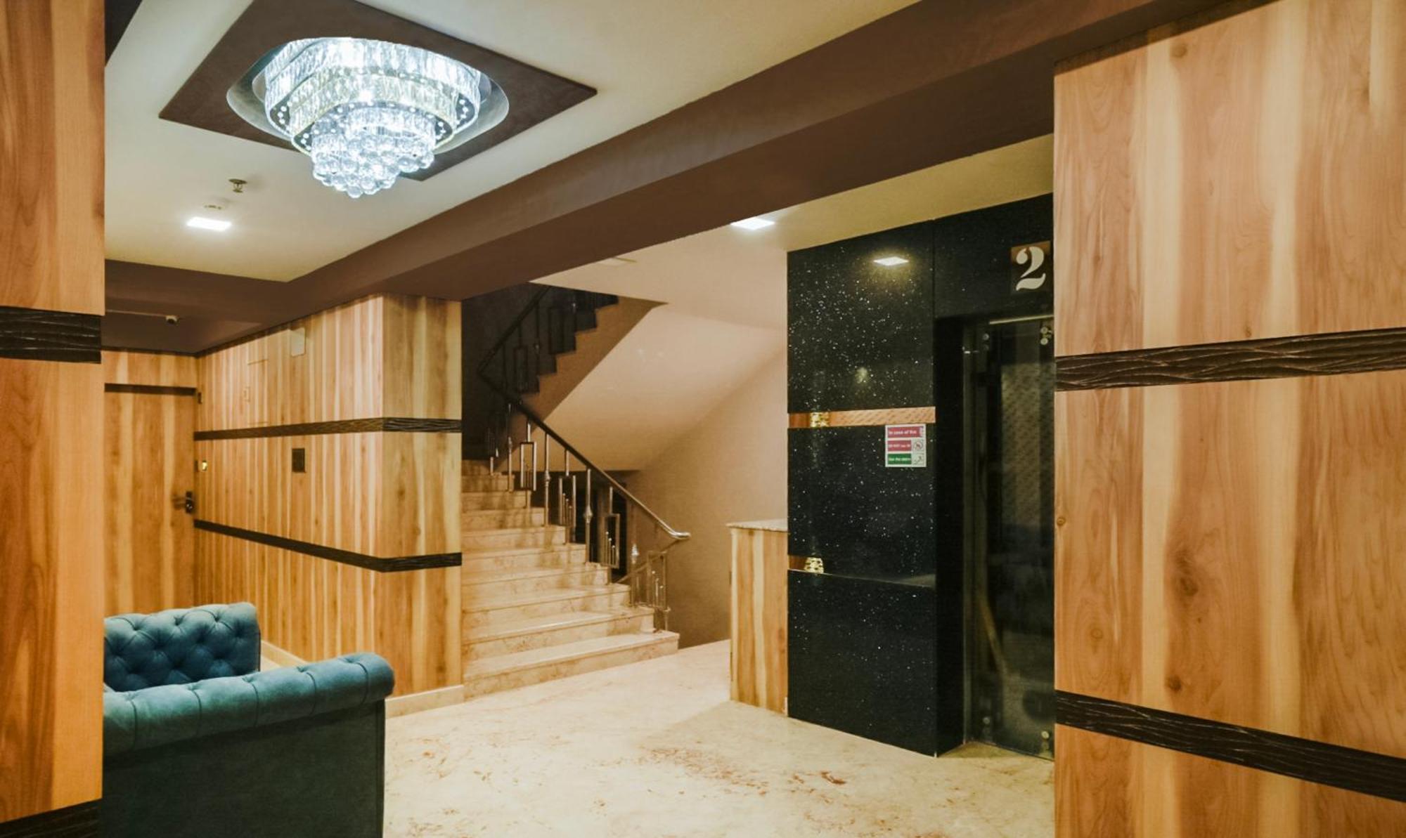 Hotel Orion Crystal โกลกาตา ภายนอก รูปภาพ