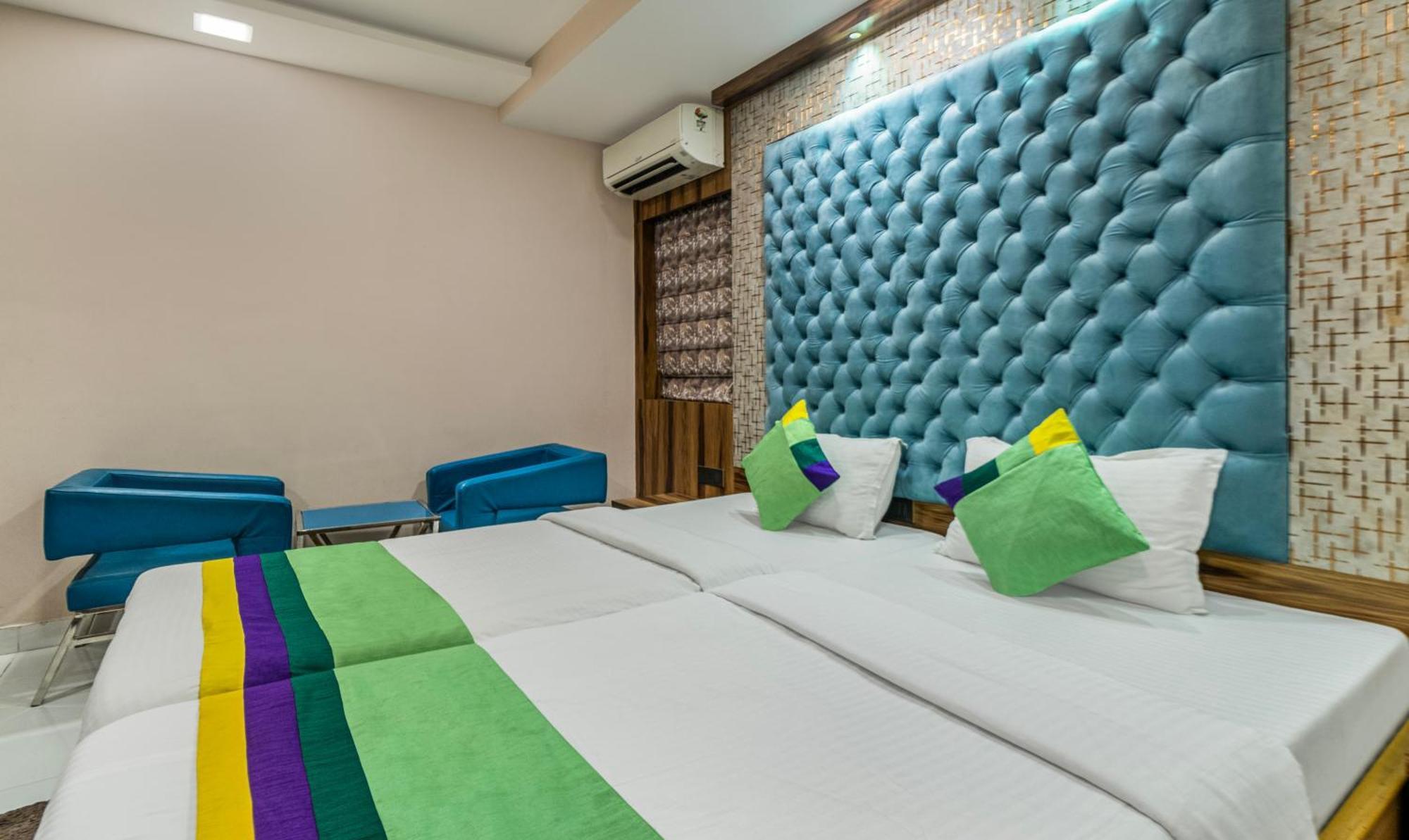 Hotel Orion Crystal โกลกาตา ภายนอก รูปภาพ